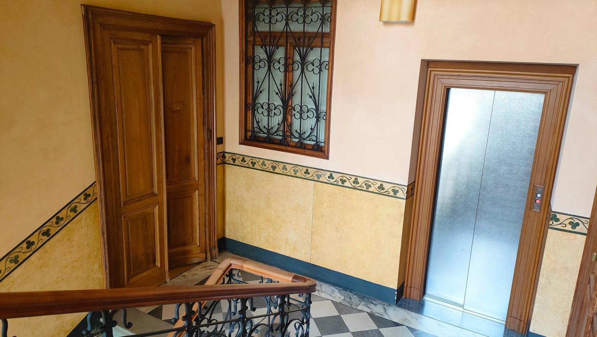 Appartamento Con Terrazzo Nel Centro Di Torino Extérieur photo